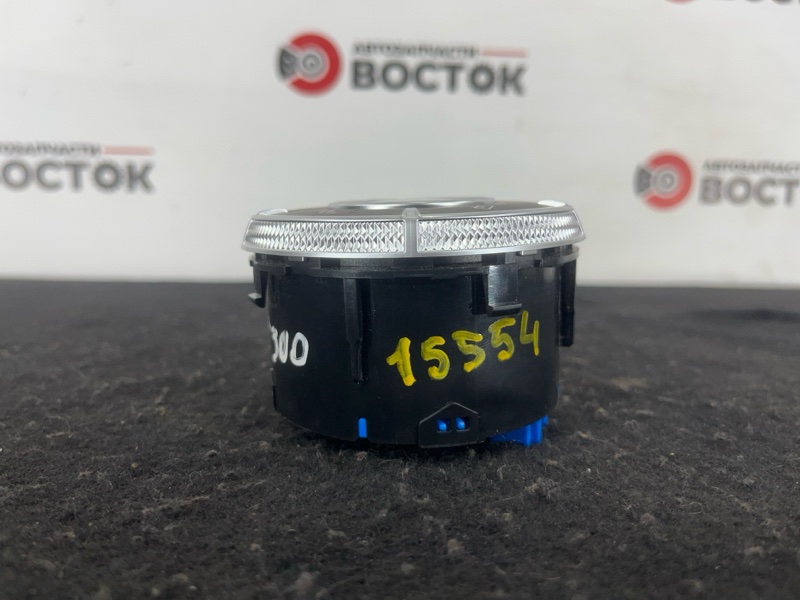 Часы, 5000 рублей, Пешки