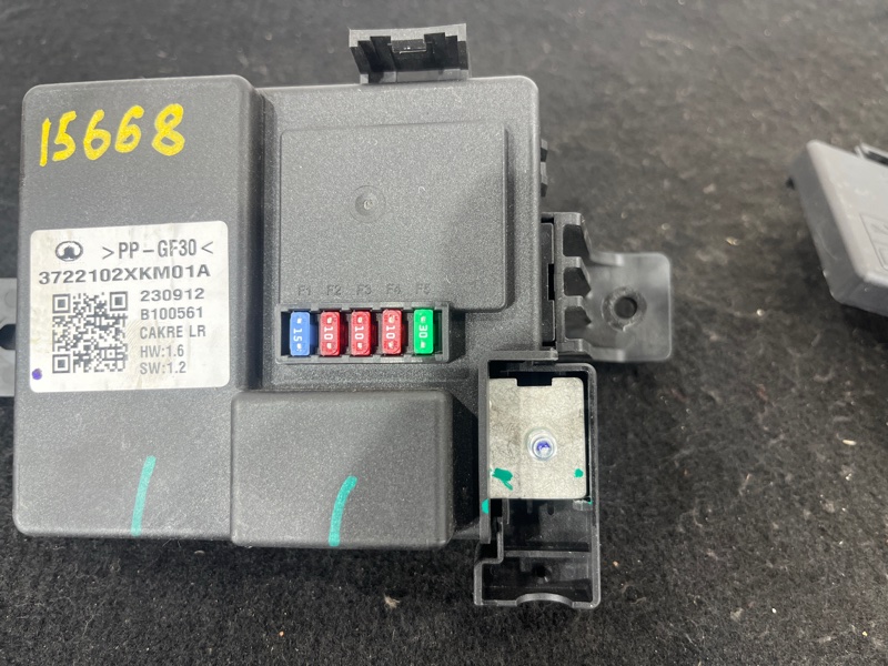 Блок предохранителей, 10000 рублей, Пешки