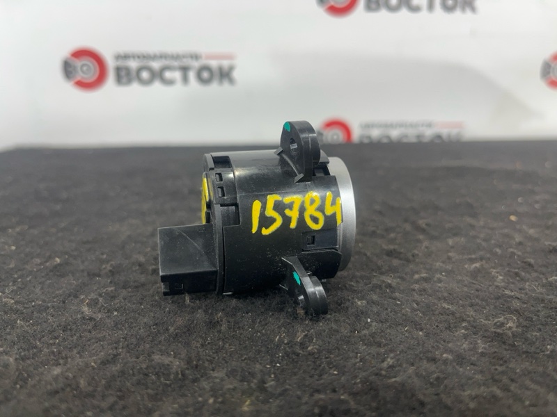 Кнопка старт-стоп, 1500 рублей, Пешки