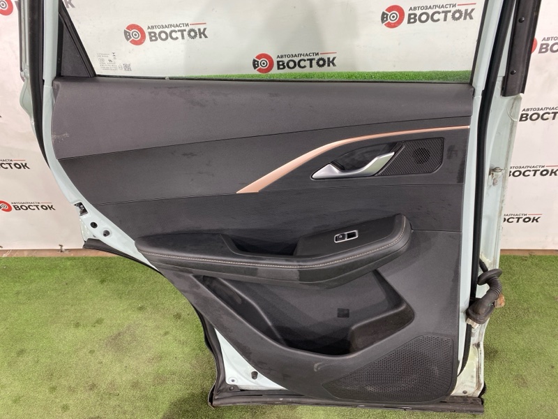 Дверь, 35000 рублей, Пешки