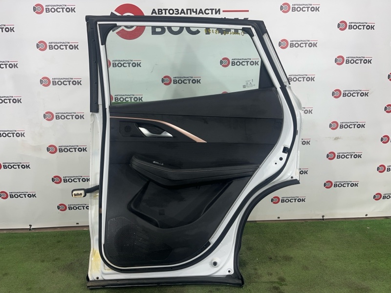 Дверь, 35000 рублей, Пешки