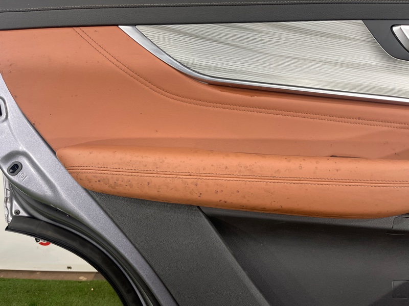 Дверь, 40000 рублей, Пешки