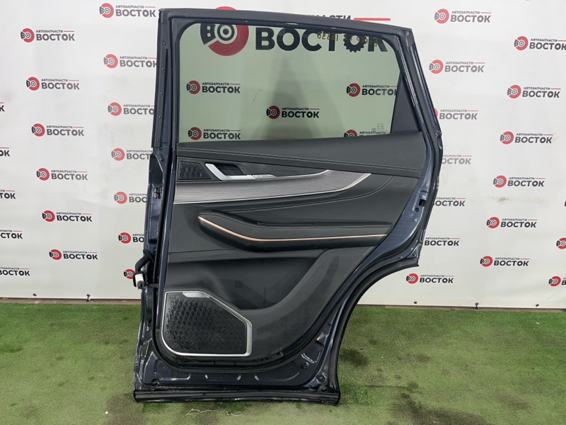 Дверь, 45000 рублей, Пешки