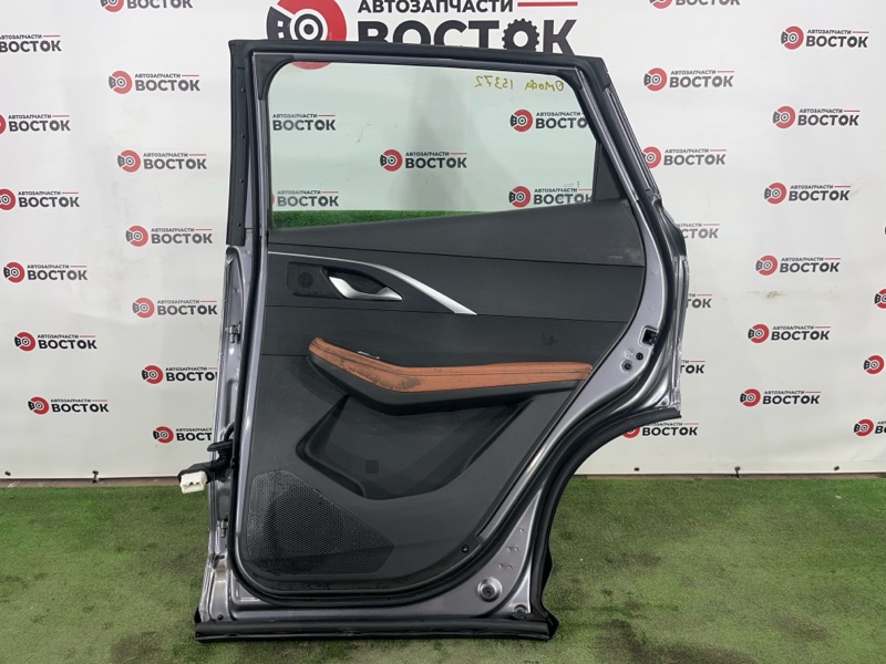 Дверь, 35000 рублей, Пешки