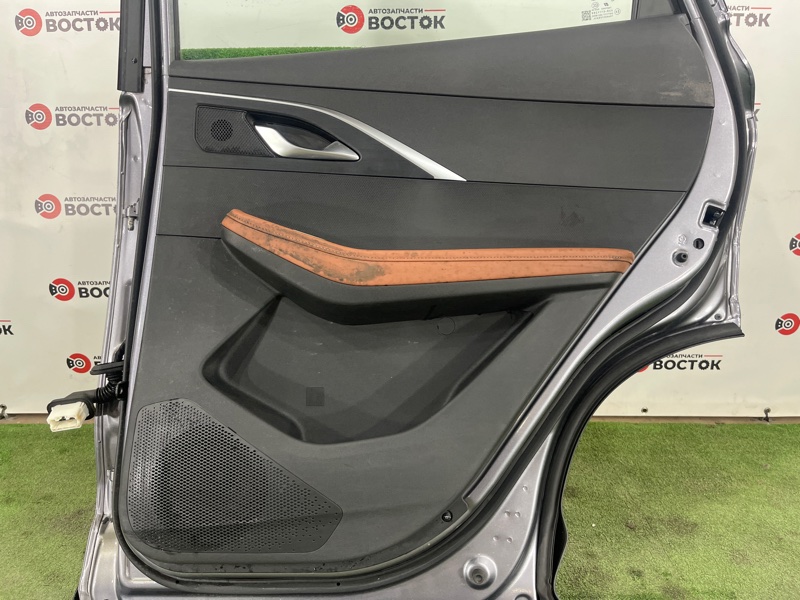 Дверь, 35000 рублей, Пешки