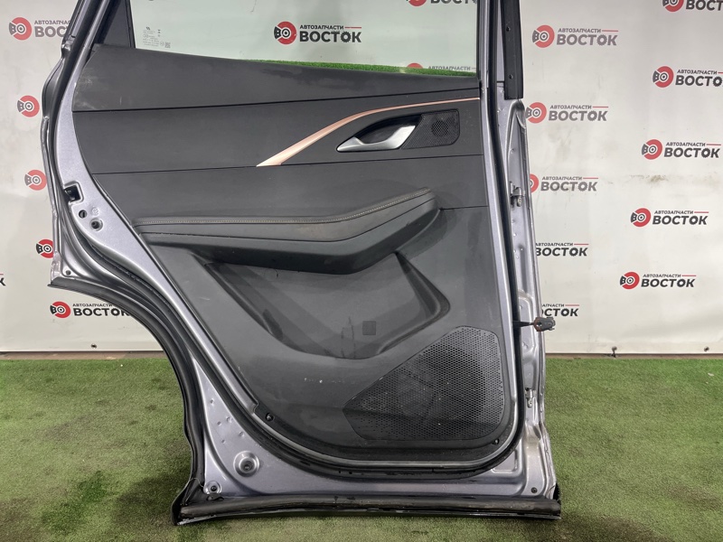 Дверь, 35000 рублей, Пешки