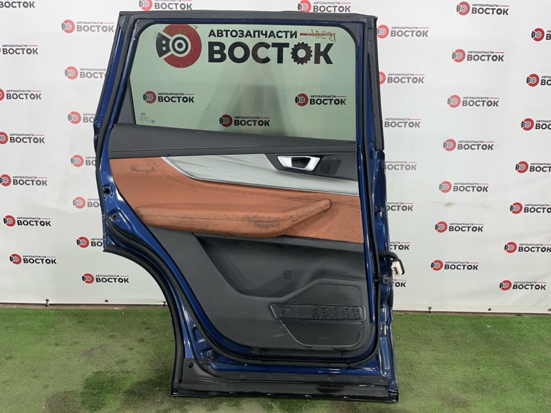 Дверь, 40000 рублей, Пешки