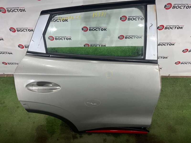 Дверь, 35000 рублей, Пешки