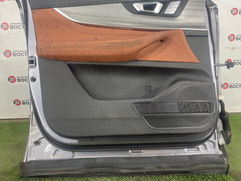 Дверь, 50000 рублей, Пешки