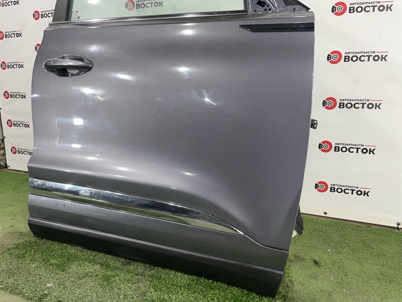 Дверь, 50000 рублей, Пешки