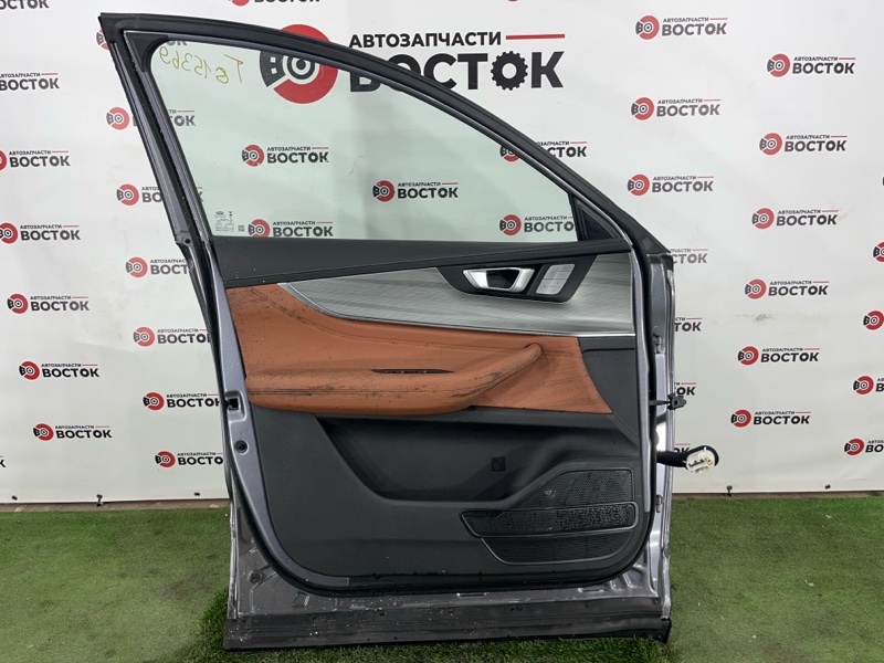 Дверь, 50000 рублей, Пешки