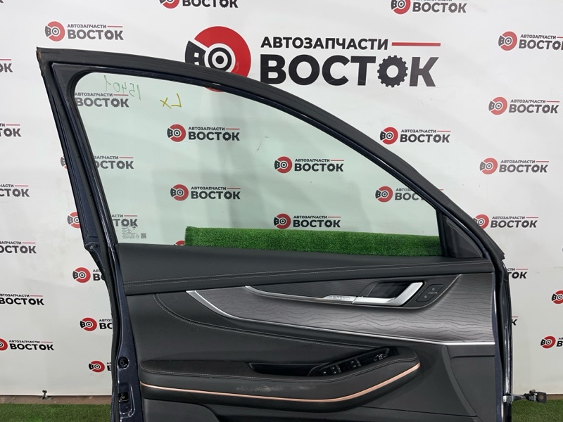 Дверь, 50000 рублей, Пешки