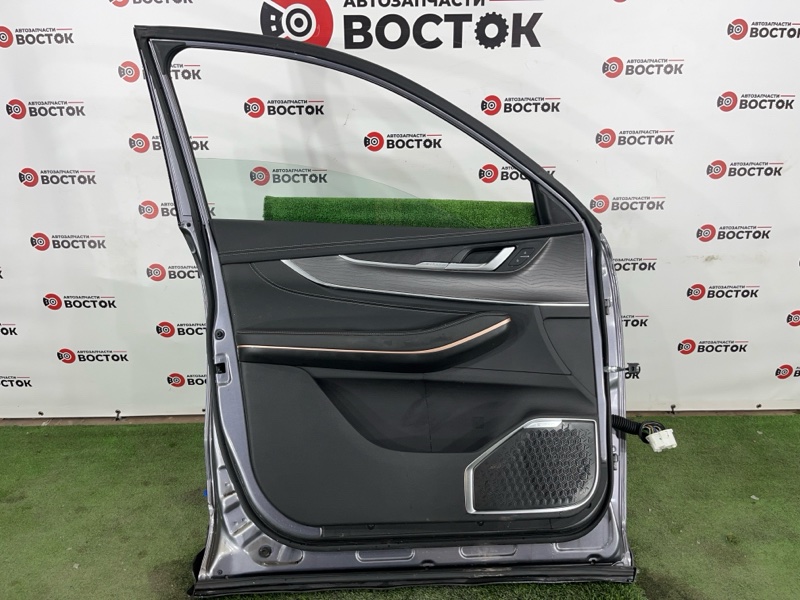 Дверь, 50000 рублей, Пешки