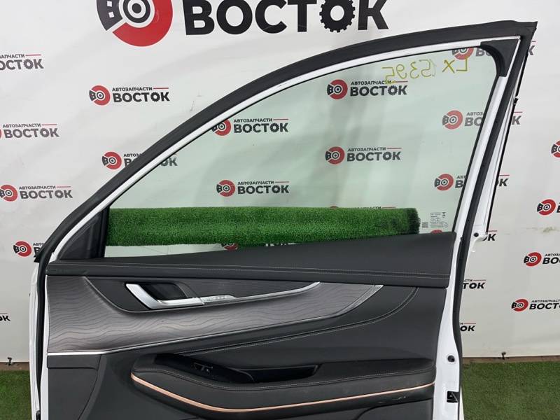 Дверь, 50000 рублей, Пешки