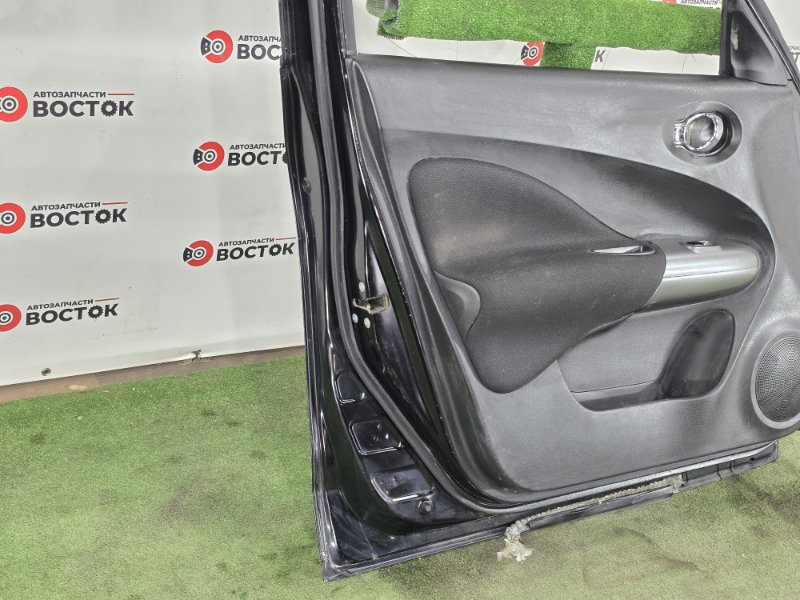 Дверь, 15000 рублей, Пешки