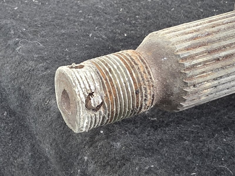 Привод, 9000 рублей, Пешки