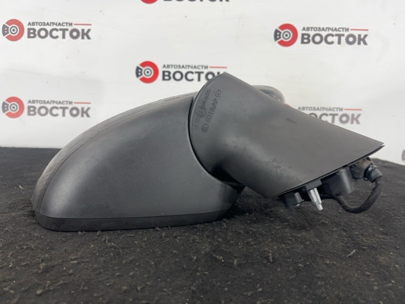 Зеркало боковое, 10000 рублей, Пешки