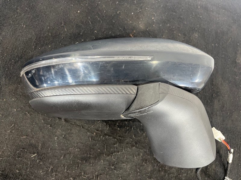 Зеркало боковое, 10000 рублей, Пешки