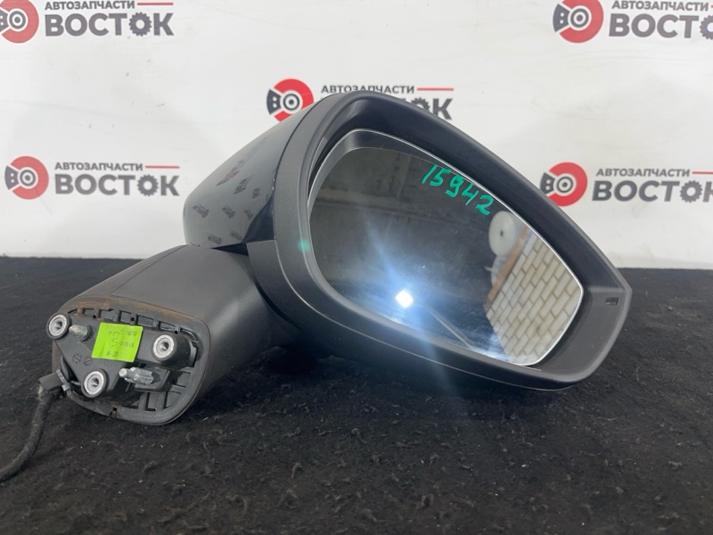 Зеркало боковое, 10000 рублей, Пешки