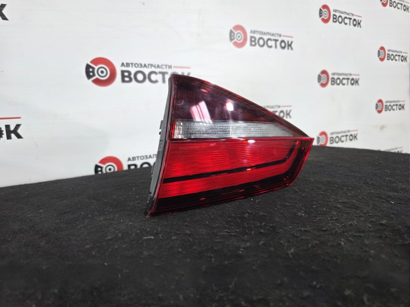 Стоп-сигнал, 3000 рублей, Пешки