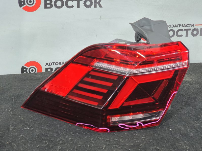 Стоп-сигнал, 5000 рублей, Пешки