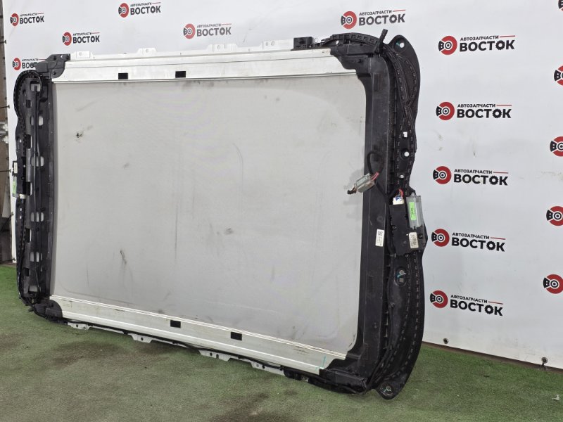 Стекло панорамной крыши, 70000 рублей, Пешки