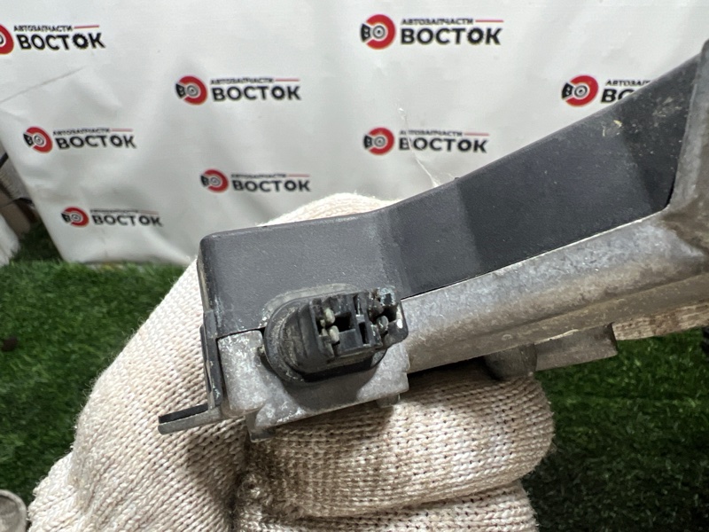 Реле, 4000 рублей, Пешки