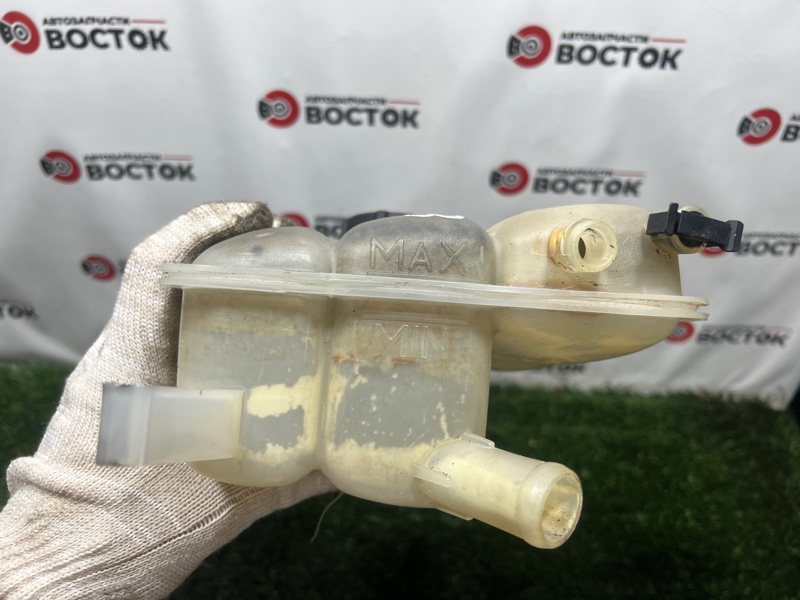 Бачок расширительный, 2000 рублей, Пешки