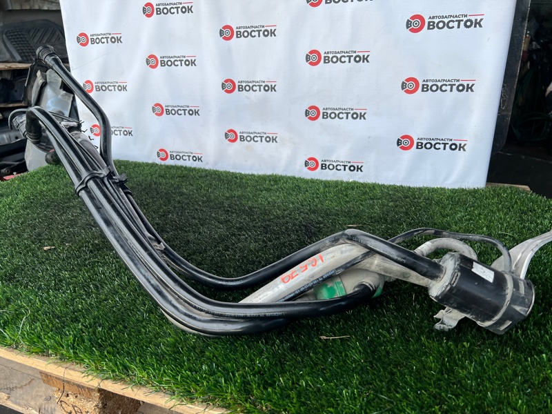 Горловина топливного бака, 4500 рублей, Пешки