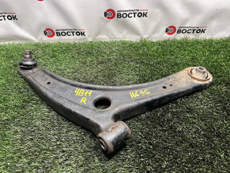 Рычаг нижний, 2000 рублей, Пешки