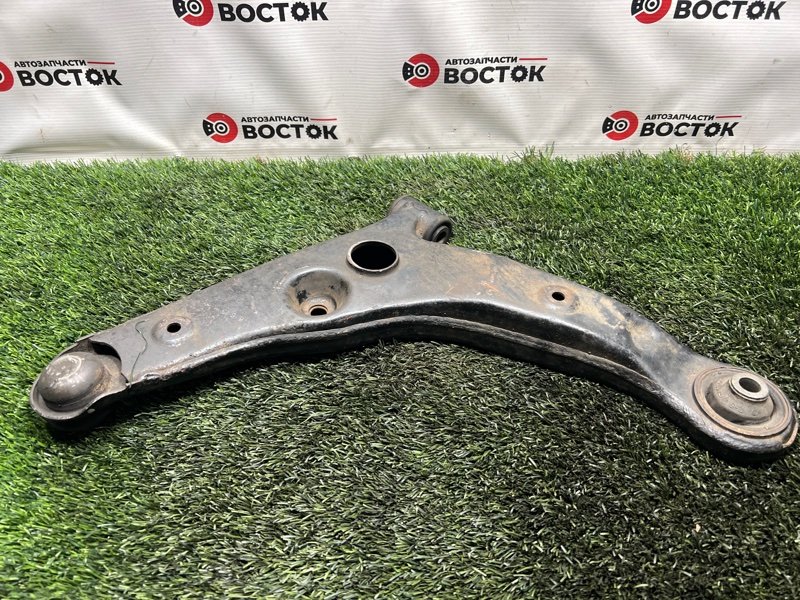 Рычаг нижний, 2000 рублей, Пешки