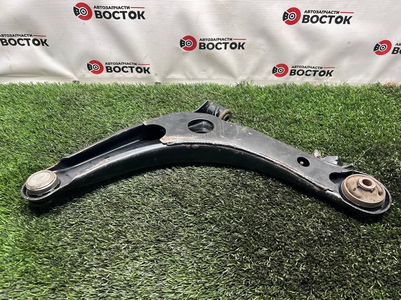 Рычаг нижний, 2000 рублей, Пешки