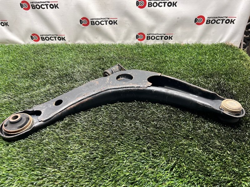 Рычаг нижний, 2000 рублей, Пешки