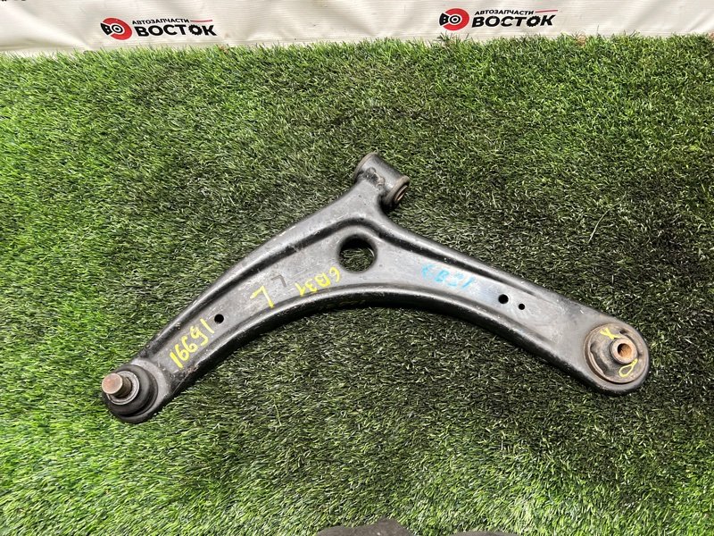 Рычаг нижний, 3000 рублей, Пешки