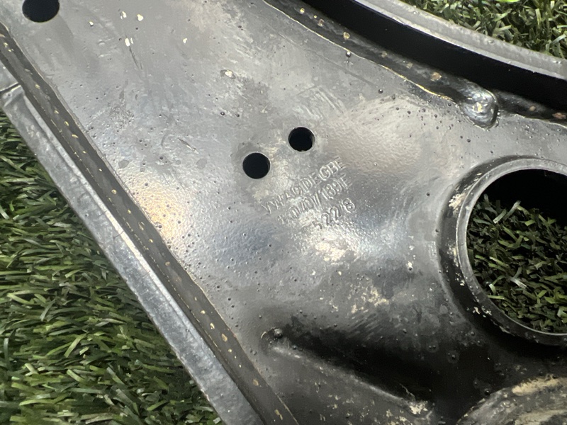 Рычаг нижний, 1500 рублей, Пешки