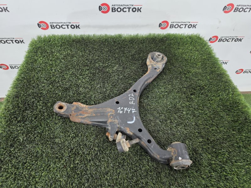 Рычаг нижний, 3500 рублей, Пешки