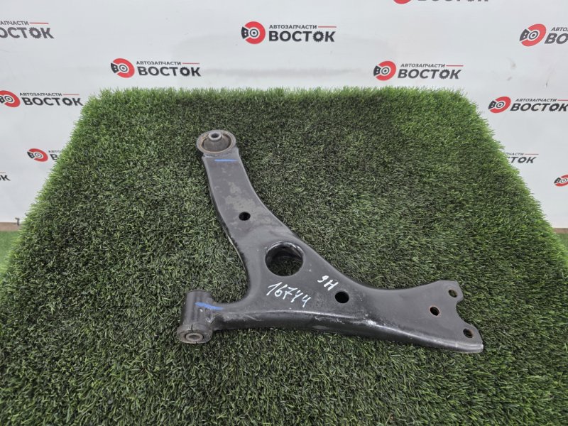 Рычаг нижний, 3500 рублей, Пешки