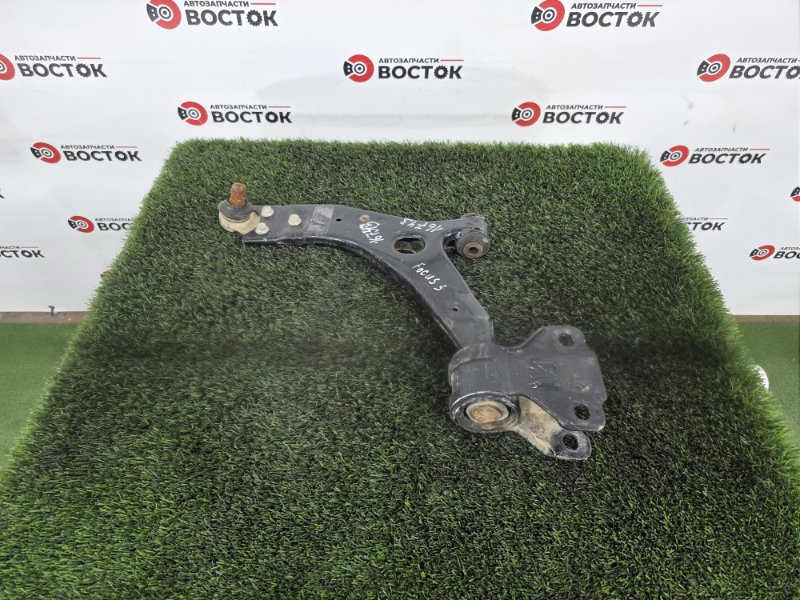 Рычаг нижний, 2500 рублей, Пешки