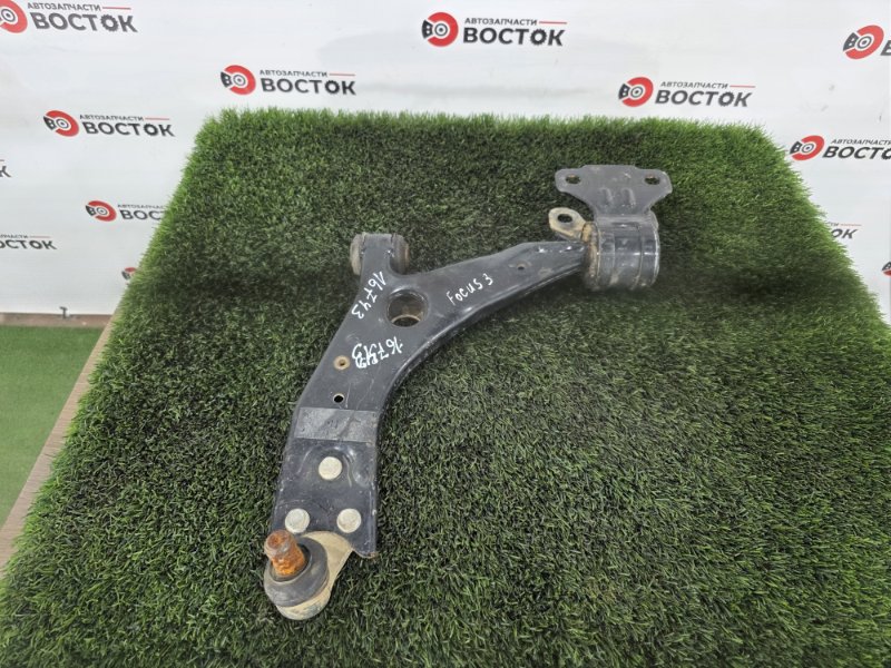 Рычаг нижний, 2500 рублей, Пешки