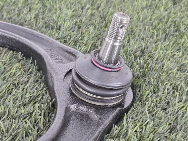 Рычаг верхний, 5000 рублей, Пешки