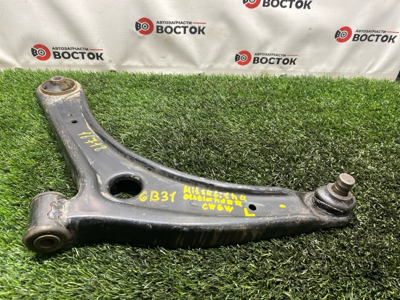 Рычаг нижний, 3000 рублей, Пешки