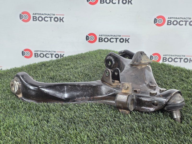 Рычаг нижний, 2500 рублей, Пешки