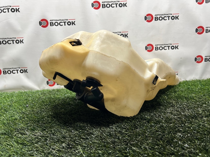 Бачок омывателя фар, 2000 рублей, Пешки