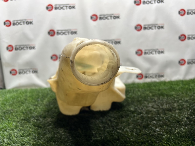 Бачок омывателя фар, 2000 рублей, Пешки