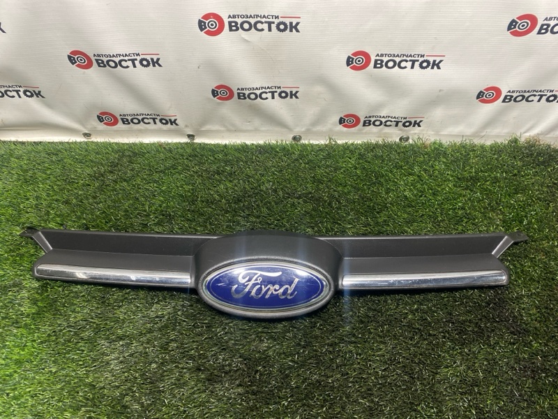 Решетка радиатора, 1000 рублей, Пешки