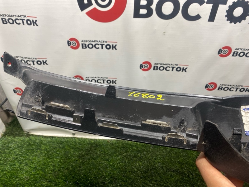 Решетка радиатора, 1000 рублей, Пешки