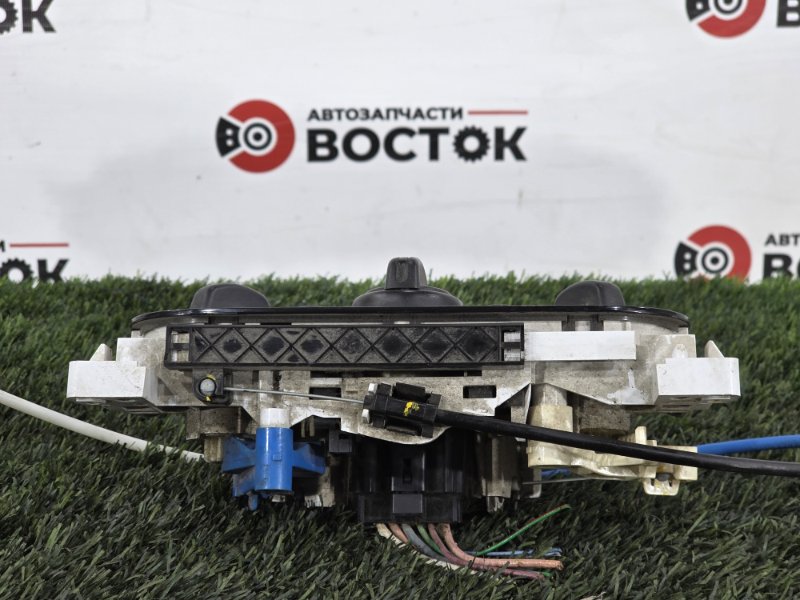 Блок управления климат-контролем, 2000 рублей, Пешки