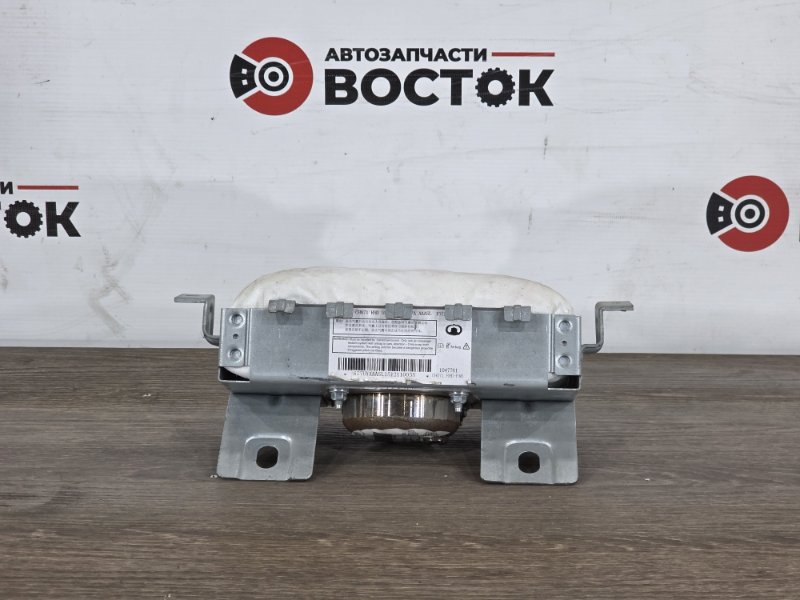 Подушка безопасности пассажира, 7000 рублей, Пешки