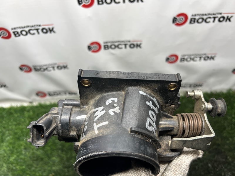 Дроссельная заслонка, 2000 рублей, Пешки