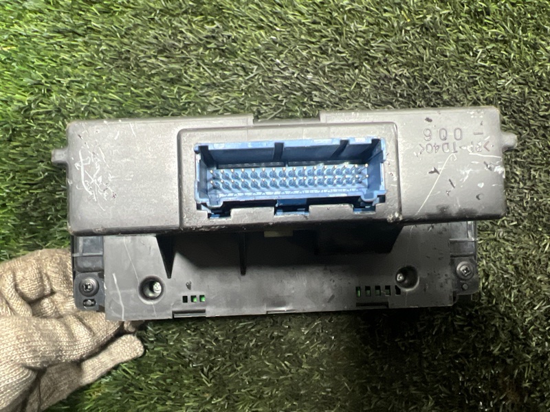 Блок управления климат-контролем, 3000 рублей, Пешки